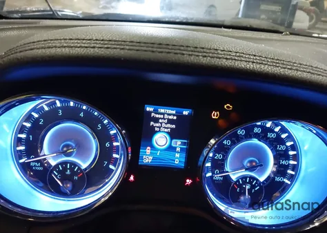 2012 Chrysler 300C Awd from USA, damaged, VIN 2C3CCAKT8CH147530